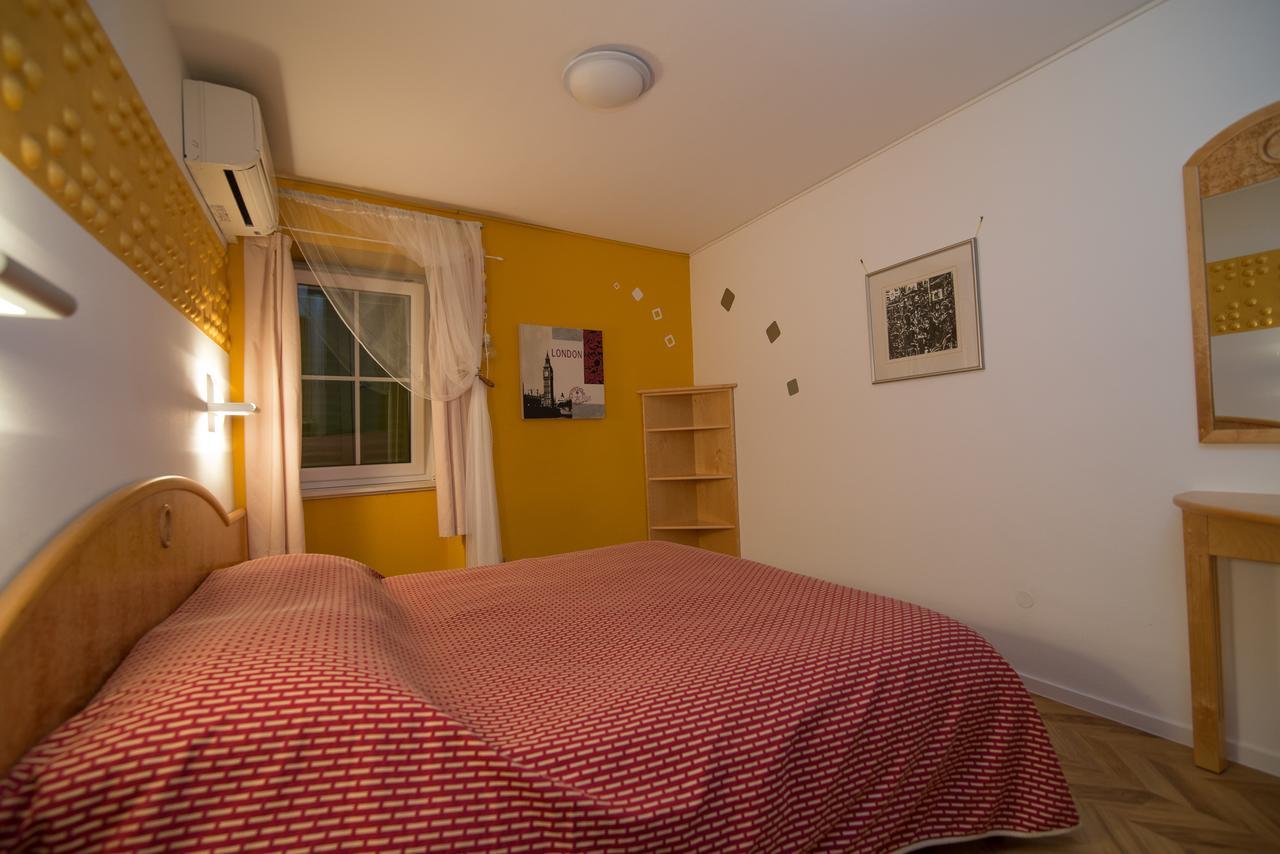 Bed&Breakfast Saturn 베리로신즈 외부 사진